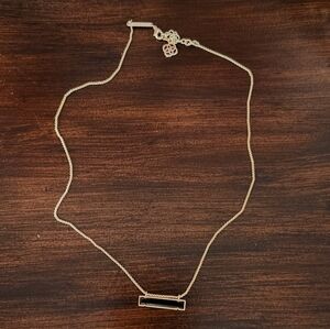 Kendra Scott necklace